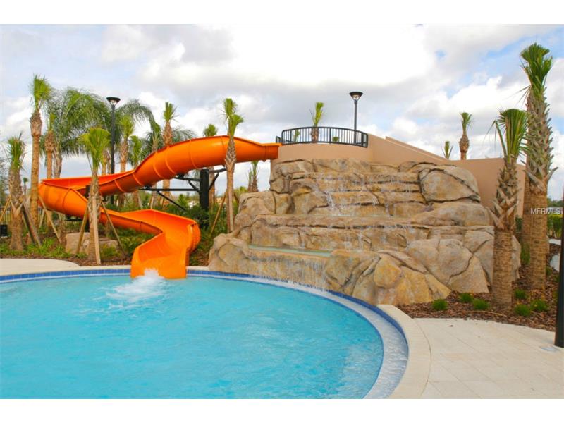 Casa de Luxo em Solterra Resort 6 dormitorios com piscina particular - $370,000