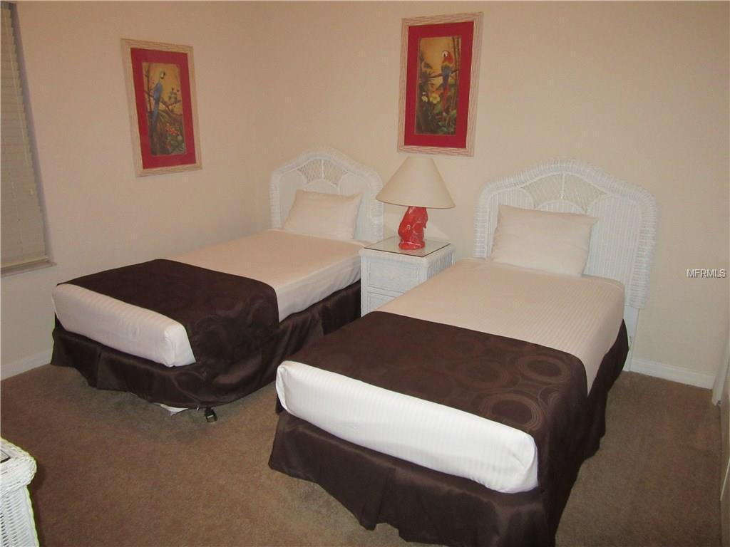 Apartamento com 3 Dormitrios Mobiliado no Bahama Bay Resort - Perto do Disney $110,000 