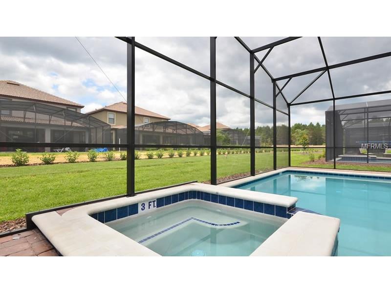 Casa de Frias com Piscina - 4 dormitrios - mobiliado - Orlando $194,900
