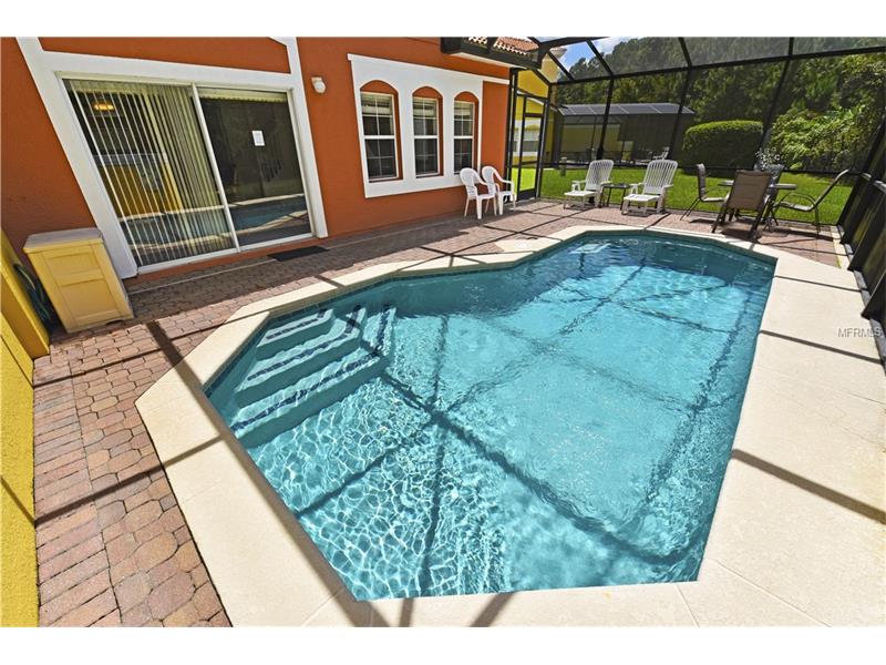 Townhouse 4 dormitorios com piscina particular no Encantada Resort - Kissimmee $217,000 
 

 