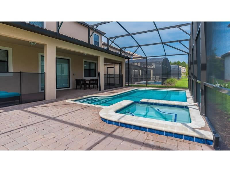 Casa de Frias - 8 dormitrios/ mobiliado / com piscina em Champions Gate Resort - Orlando - $484,990

 
