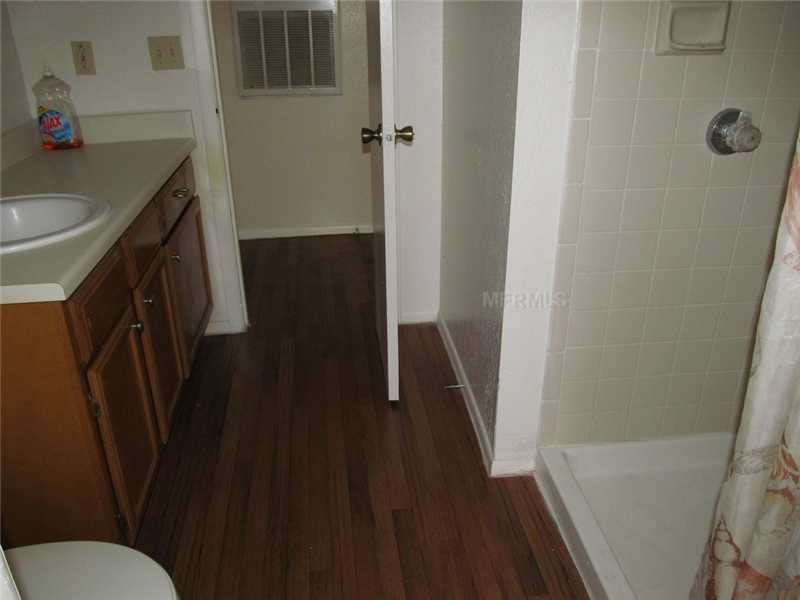 Apto 2 Quartos / 2 Banheiros em Kissimmee (Orlando) $109,000