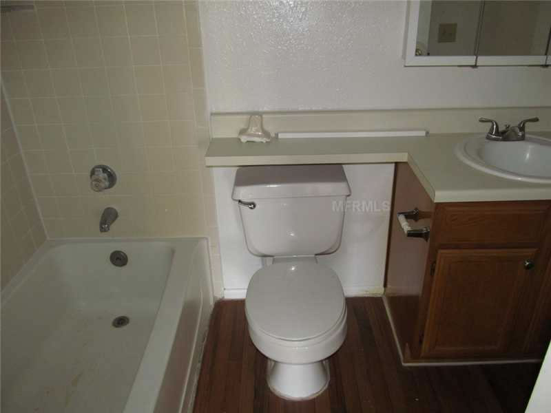 Apto 2 Quartos / 2 Banheiros em Kissimmee (Orlando) $109,000