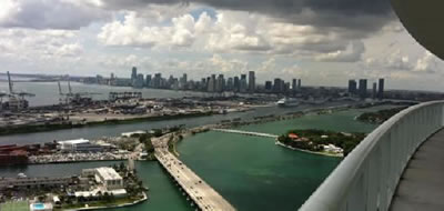 Apartamento de Luxo em Miami Beach