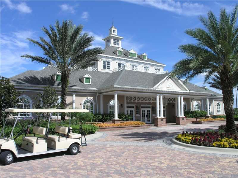Imóvel Mobilhado em Condomínio com Parque Aquático em Orlando $254,900