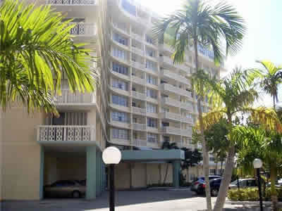 Apto Alto Luxo em frente a praia em Miami $199,000
