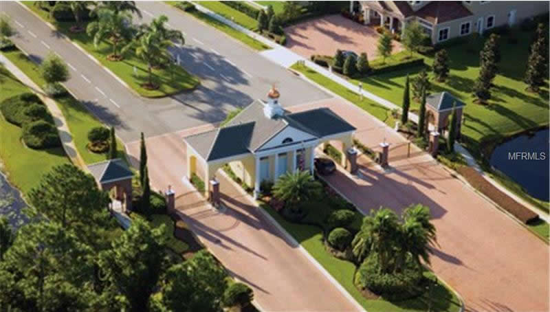 Townhouse 3 quartos Perto dos Parques em Davenport - Orlando $219,000
