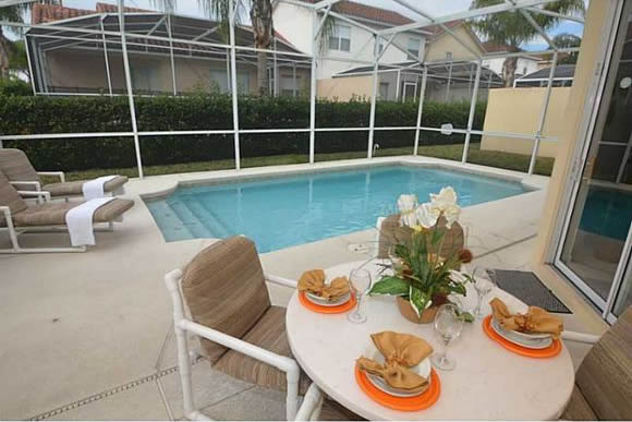 Casa com Piscina em Orlando $179,000