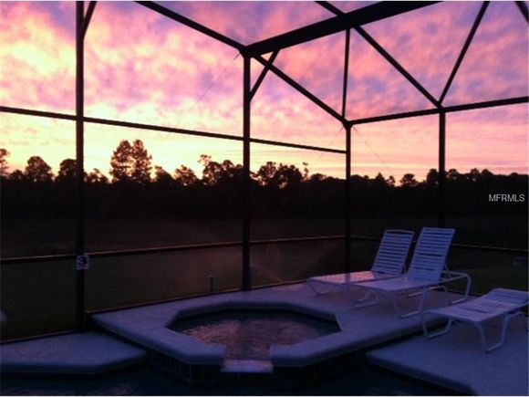 Casa mobiliada com piscina perto da Disney em Davenport - Orlando $249,950