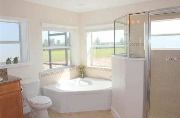 Casa com piscina em Condominio Resort - Davenport - Orlando $399,990