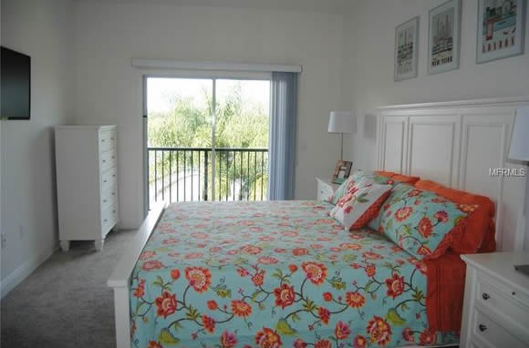 Casa Nova de 4 quartos em Bridgewater Crossing - Orlando $249,900