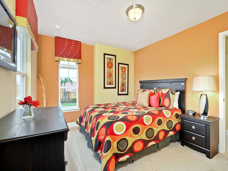 Nova Casa com 6 quartos e Piscina e Spa Particular em Solterra Resort Condominio - Orlando $439.994