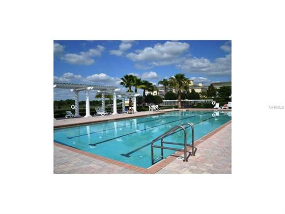 Nova Casa de Luxo em Condominio com Campo de Golf - Orlando $257,990