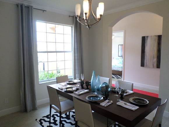 Nova Casa de Luxo com Piscina Particular dentro Solterra Resort - Kissimmee - Orlando - 5 quartos $379,000