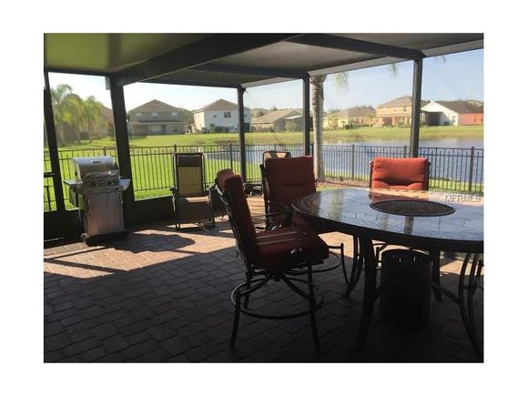  Casa de Luxo com vista para a lagoa em condomínio fechado - Davenport - Orlando $238,000 