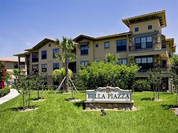 Apartamento Mobiliado - ALTA PADRAO - em Bella Piazzo Resort - 10 minutos a Disney - $140,000