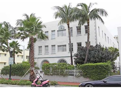 Alto Luxo Apto - South Beach - Miami , Florida $299,000