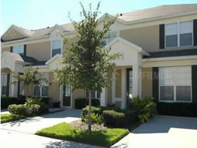 Townhouse em Orlando com Bela Mobilha e Quarto do Mickey $198,000