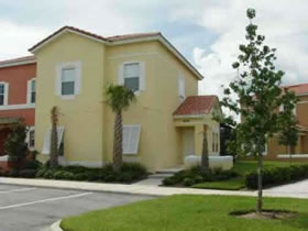 Townhouse em Condominio de Alto Padrão Perto da Disney em Orlando $199,000