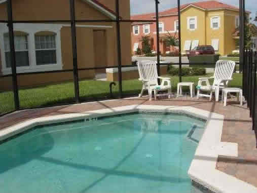 Townhouse em Condominio de Alto Padrão Perto da Disney em Orlando $199,000