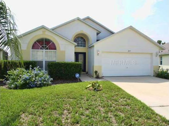 Casa de 4 Quartos em Orlando a Curta Distância de Atrações e com Piscina Particular $225,000