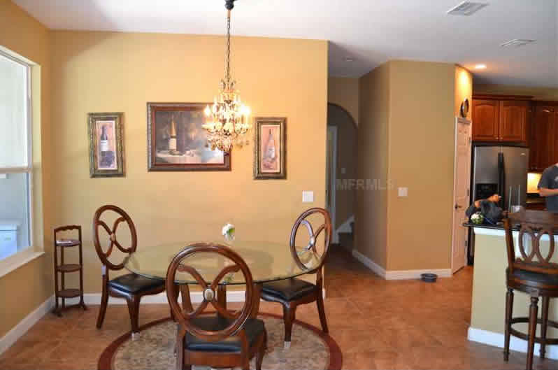 Espetacular Casa Executiva Perto do Aeroporto de Orlando $525,000