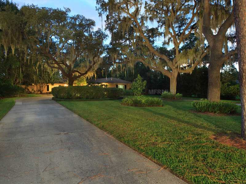 Casa de Luxo em Contato com a Natureza em Windermere, Orlando $1,350,000