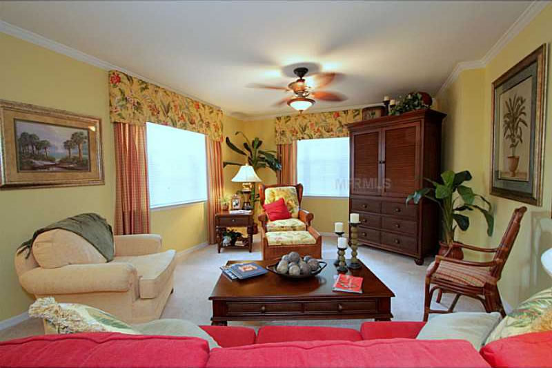 Apartamento a Minutos de Walt Disney World e Downtown Disney $235,000