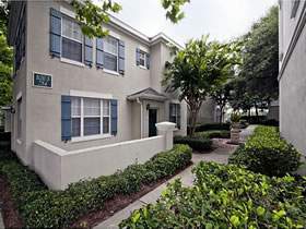 Apartamento a Minutos de Walt Disney World e Downtown Disney $235,000