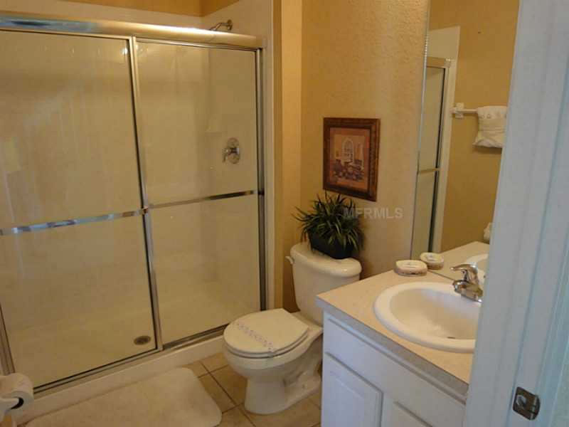 Townhouse com Piscina Particular em Kissimmee $209,000