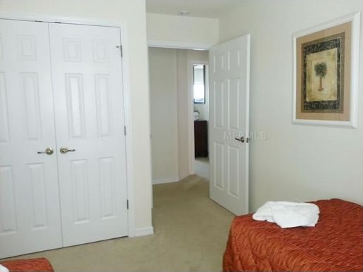 Townhouse com Piscina Particular Kissimmee Orlando $189,000