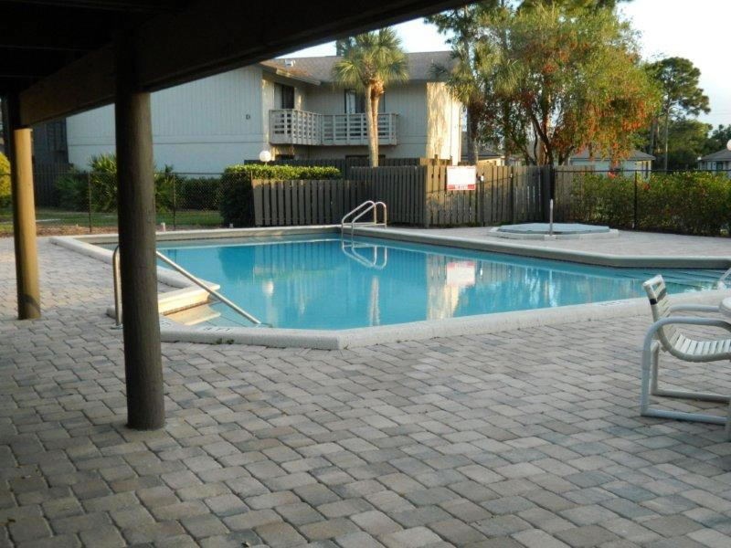 Casa em Condominio Fechado Ft.Pierce, Florida - 2 qts / 2 ban - $69.000