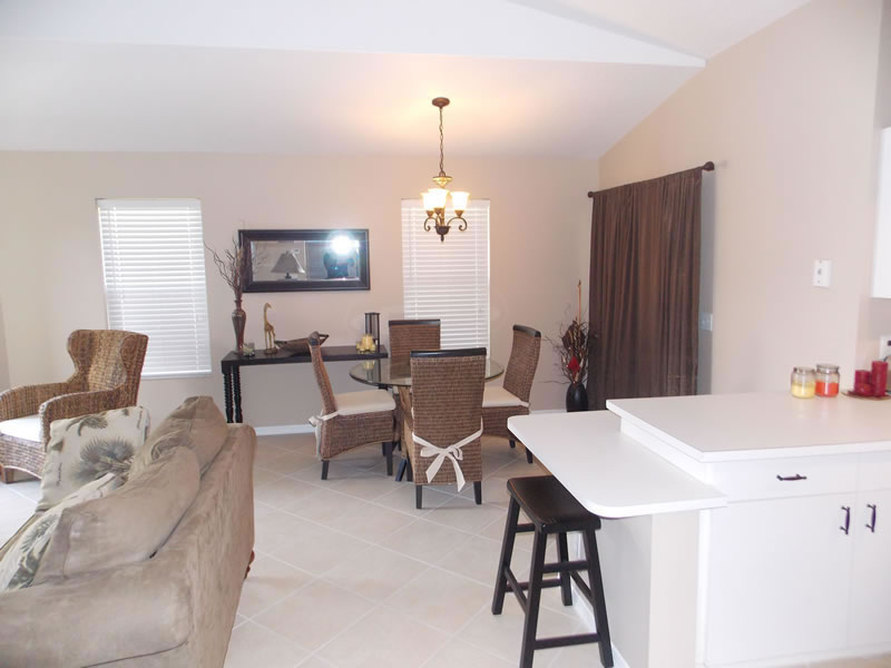 Casa em Condominio Fechado Ft.Pierce, Florida - 2 qts / 2 ban - $69.000