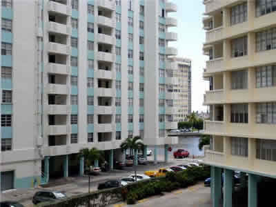 Apto Alto Luxo em frente a praia em Miami $199,000