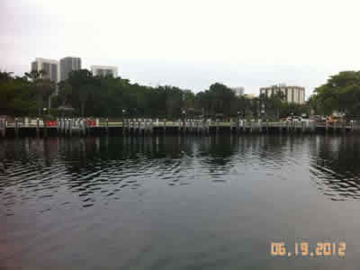 Apto em Miami - 2 Qts / 2 Ban - 105m2 $149,000