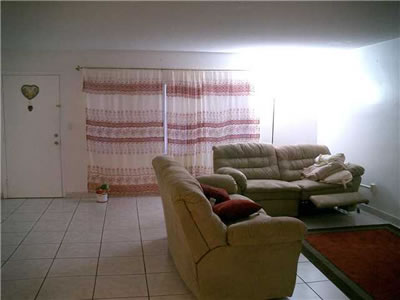 Apto Bonito Em Miami ( 1 Qto / 1.5 Ban) $93,000