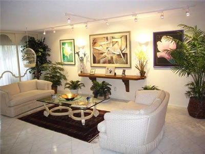 Apto 3 Qts em Miami $135,500