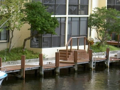 Apto 2 Qts / 2 Ban em Boca Raton com Dock para Barco $229,000