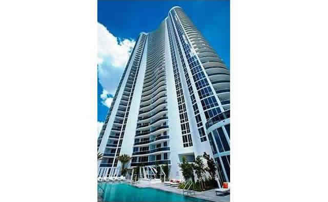 Apto Super-Chik em Miami Beach! $1,490,000