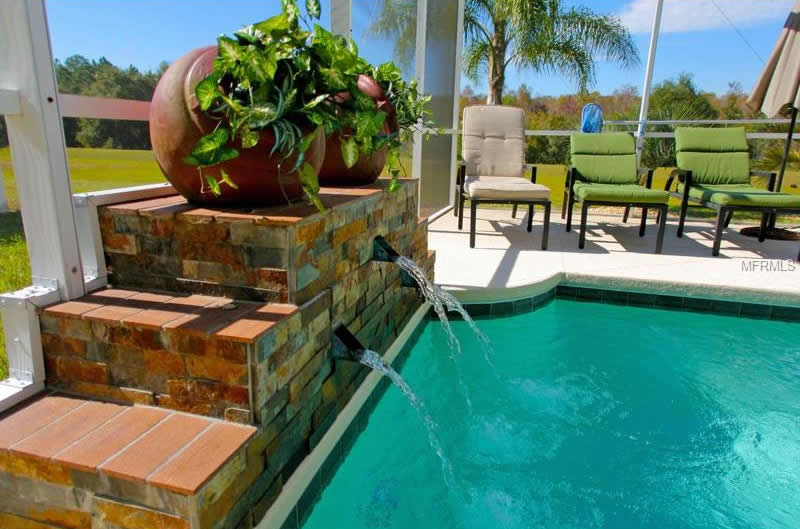 Casarão de 5 quartos com Piscina em Davenport - Orlando $445,000