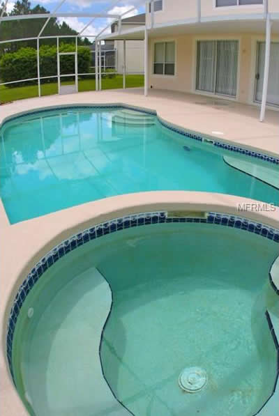 Casarão de  5 quartos com Piscina em Country Club - Davenport - Orlando $409,000