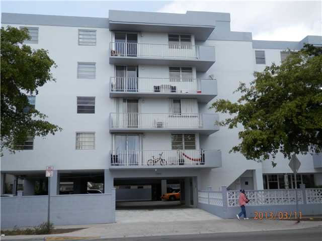 Apartamento em Miami Beach $144,000