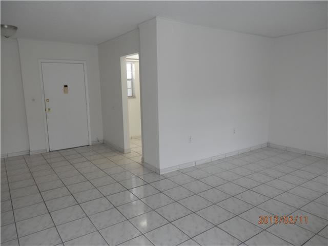 Apartamento em Miami Beach $144,000