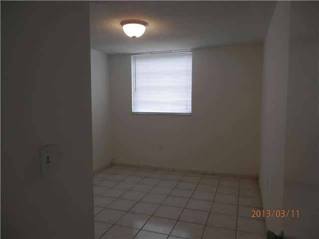 Apartamento em Miami Beach $144,000