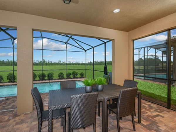 Casa de Férias em Resort Condominio Windsor at Westside - Orlando - 6 quartos / 4.5 banheiros $391,990