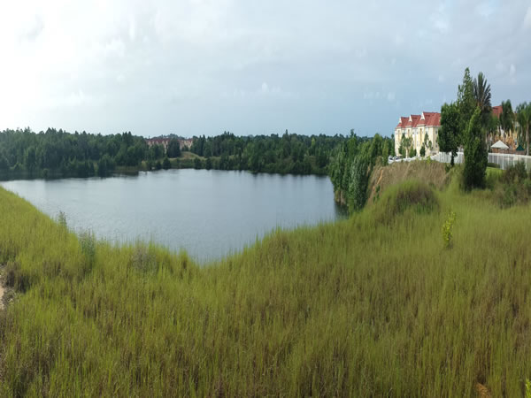 Nova casa de ferias Mobiliada com piscina particular em Crystal Ridge Resort - Orlando - 3 quartos $234,000