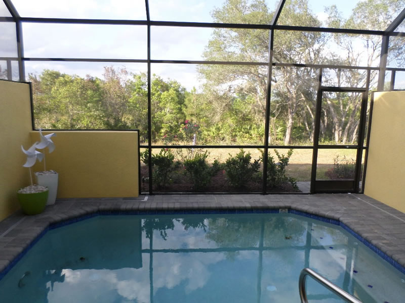 Casa Nova de 3 quartos com Piscina Particular dentro do Festival Resort Orlando $238.900