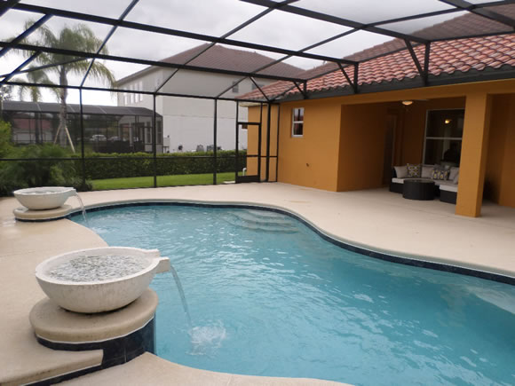 Nova Casa de Luxo com Piscina Particular dentro Solterra Resort - Kissimmee - Orlando - 5 quartos $379,000