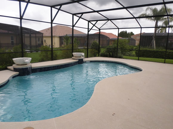 Nova Casa de Luxo com Piscina Particular dentro Solterra Resort - Kissimmee - Orlando - 5 quartos $379,000