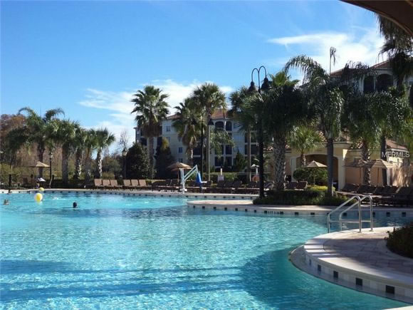 Apartamento de 3 Quartos em Resort Worldquest Perto de International Drive- Orlando  $169,000